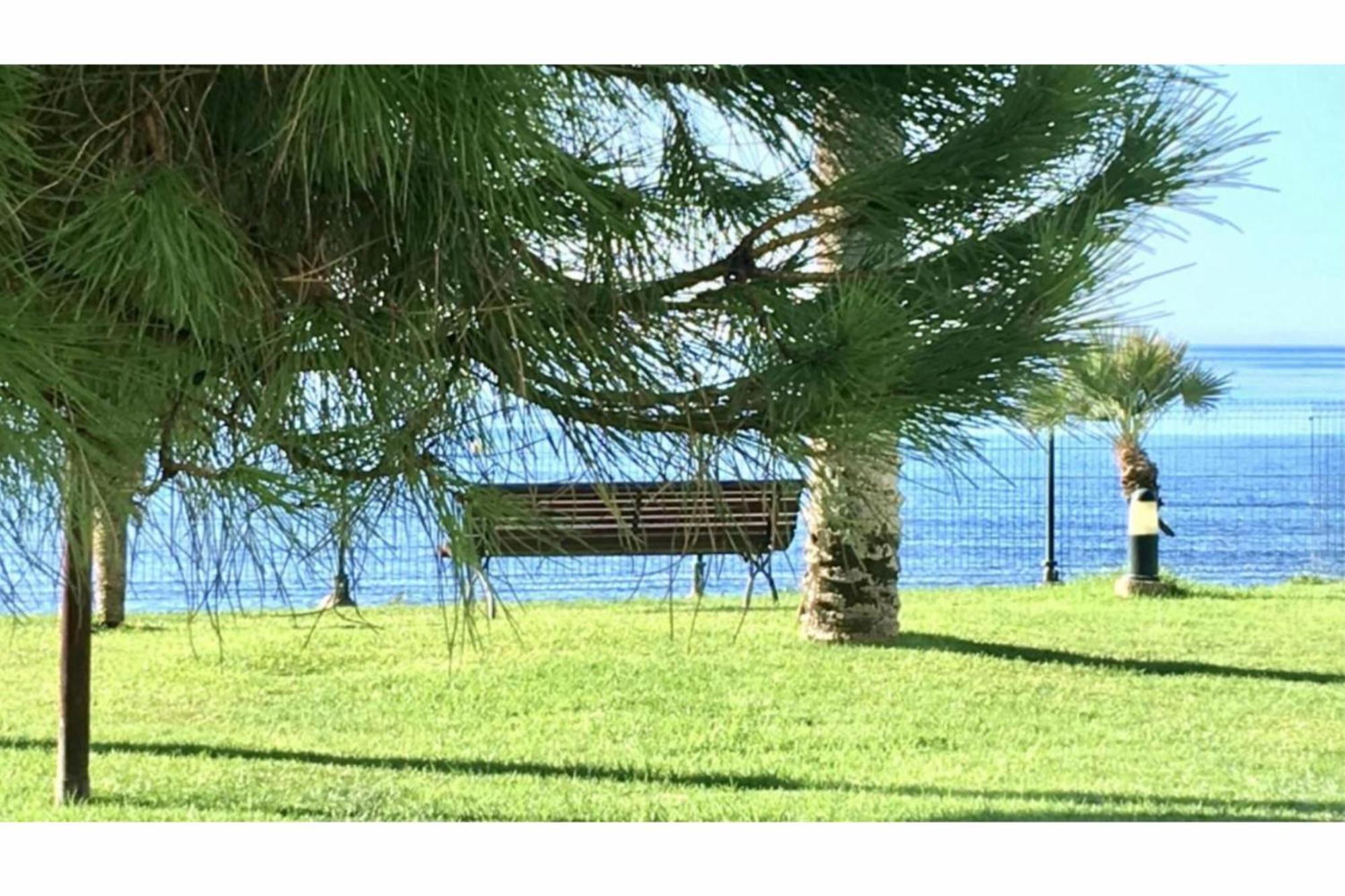 Mi Capricho 2D Beachfront- Apartment With Sea View - Costa Del Sol Sitio de Calahonda Luaran gambar
